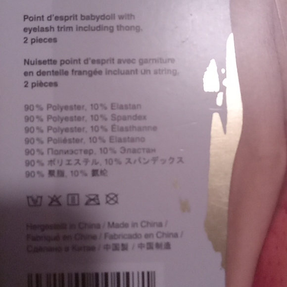 Lingerie - Picture 3 of 3